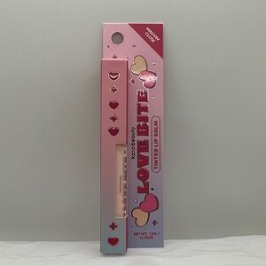 3/$15 🌼 Kara Beauty Love Bite Tinted Lip Balm - Mauvin Close